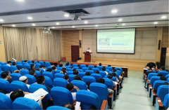 <b>食堂日常供应的餐具、蔬菜、肉禽、水产物等样</b>